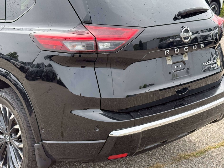 2024 Nissan Rogue Platinum-13