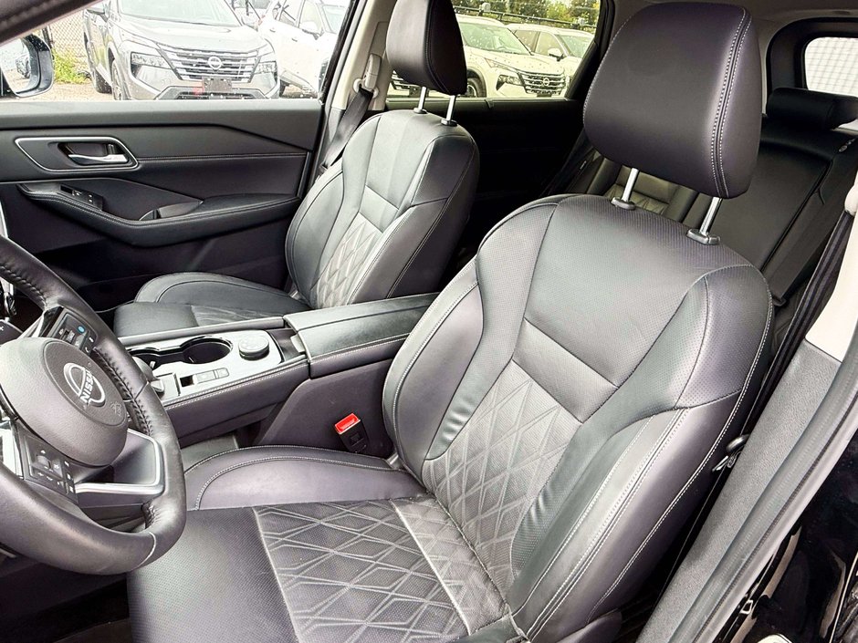 2024 Nissan Rogue Platinum-18