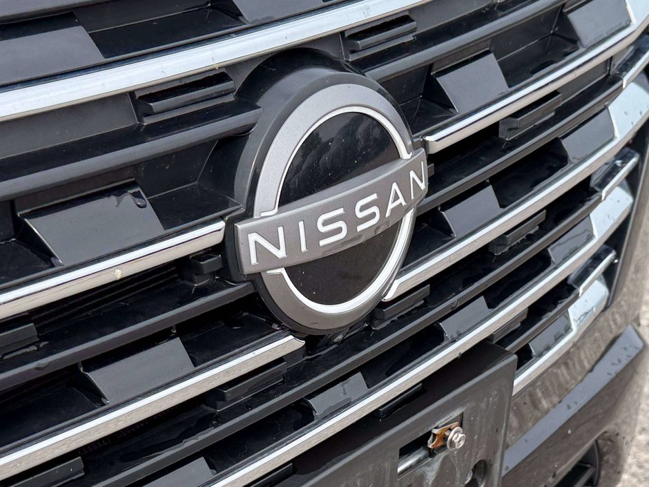 2024 Nissan Rogue Platinum-10