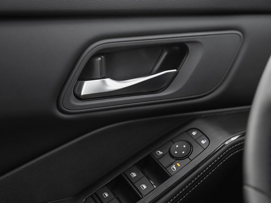2025 Nissan Rogue 60th ANNIVERSARY EDITION-14