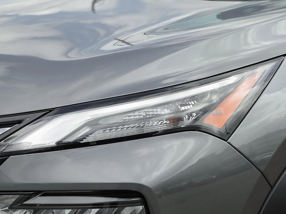 2026 Nissan Rogue SV Moonroof-9