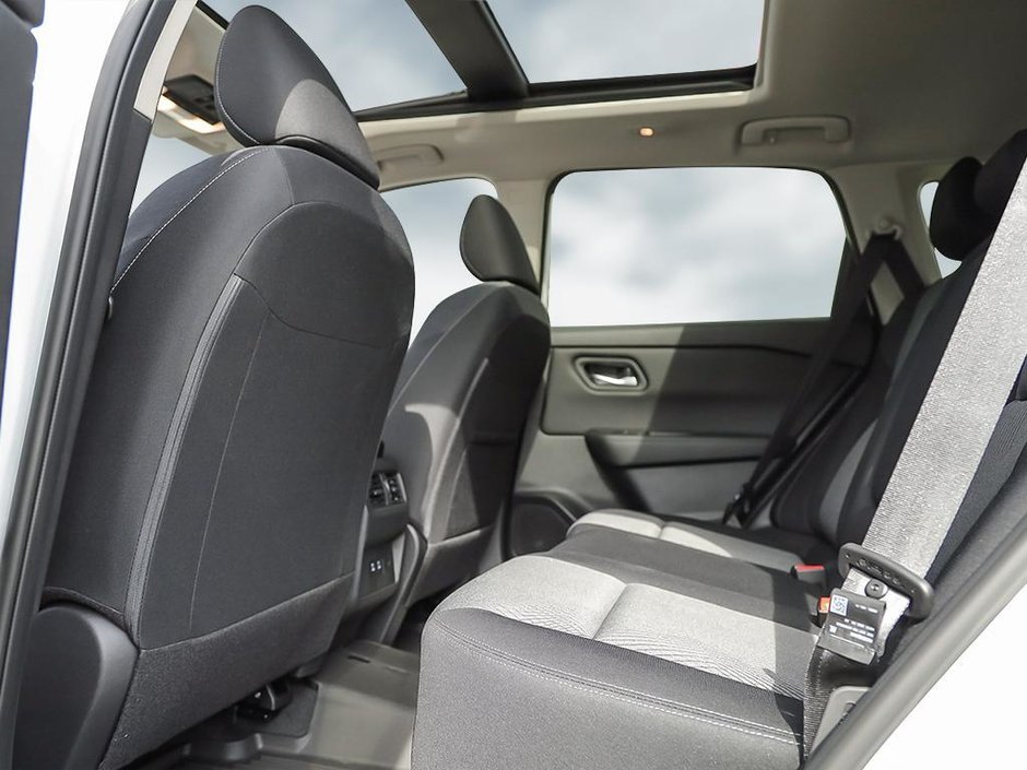2026 Nissan Rogue SV Moonroof-17