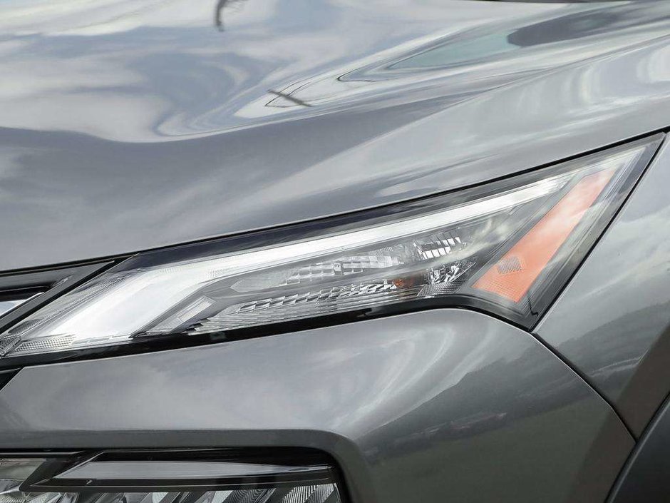 2026 Nissan Rogue SV Moonroof-10