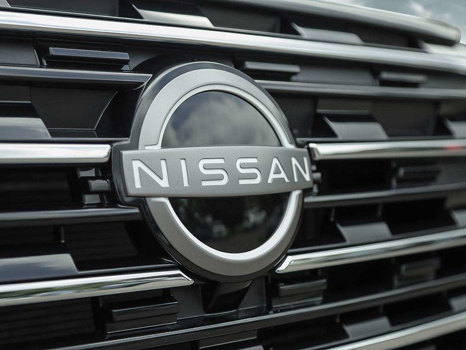 2026 Nissan Rogue SV Moonroof-9