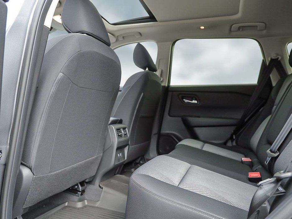 2026 Nissan Rogue SV Moonroof-21