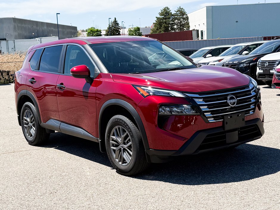 2026 Nissan Rogue S-8