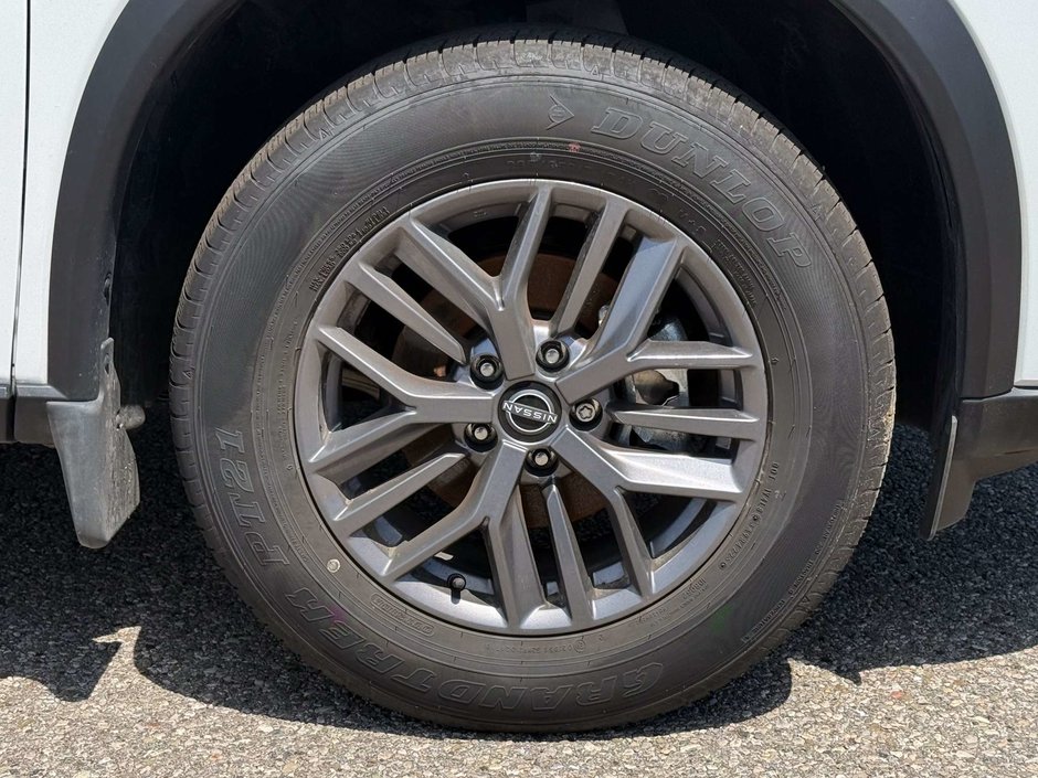 2026 Nissan Rogue S-11