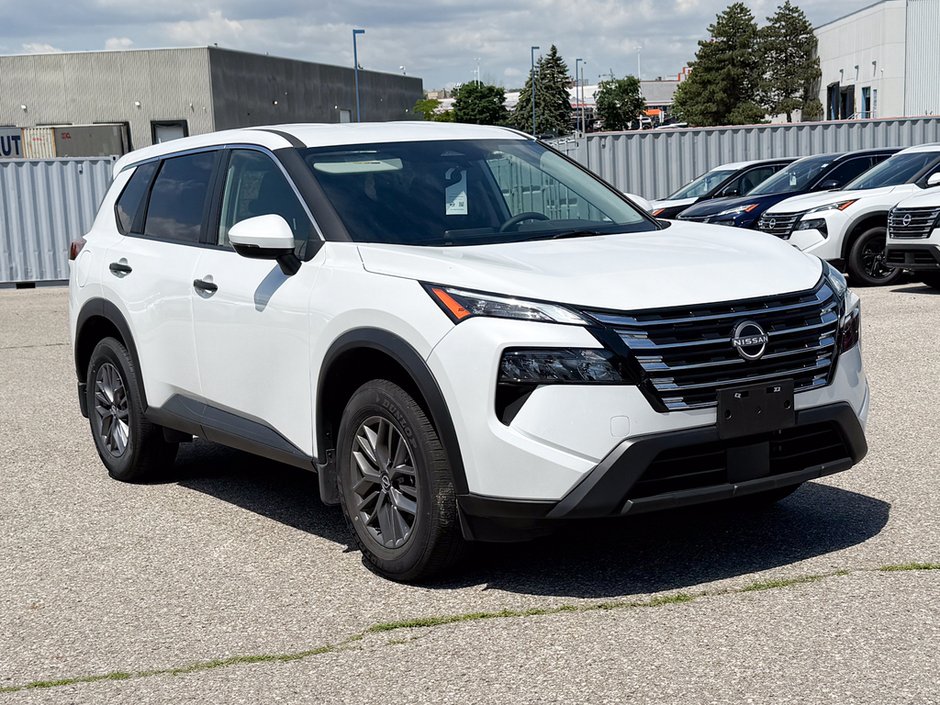 2026 Nissan Rogue S-9