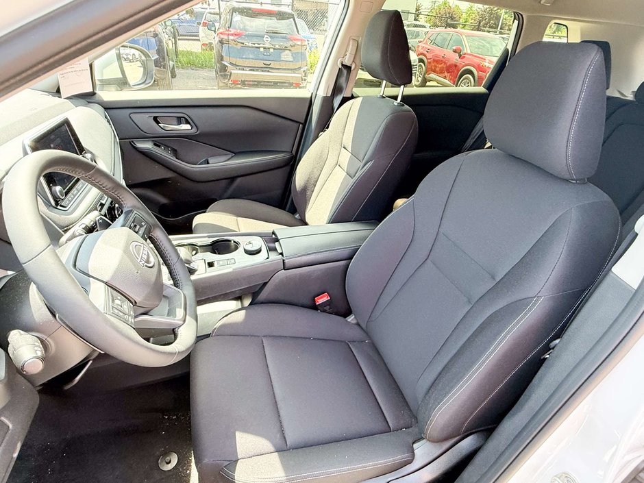 2026 Nissan Rogue S-21