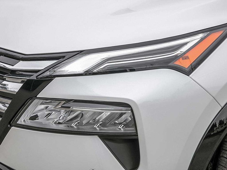 2026 Nissan Rogue Platinum-9