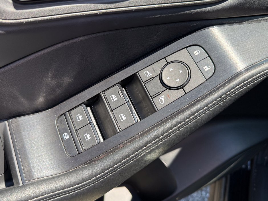 2026 Nissan Rogue SV Moonroof-20