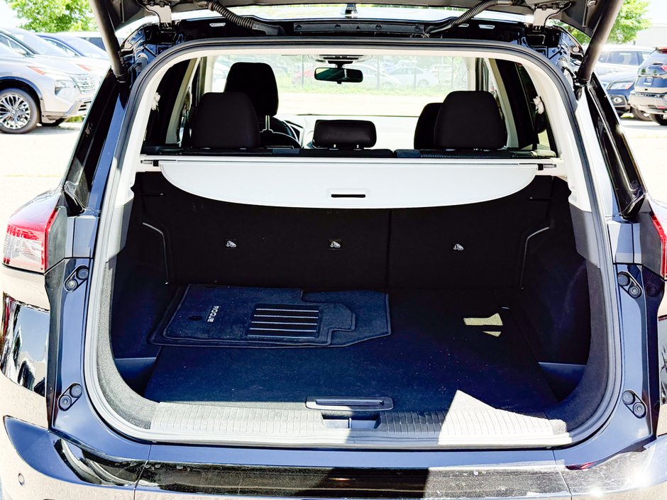 2026 Nissan Rogue SV Moonroof-13