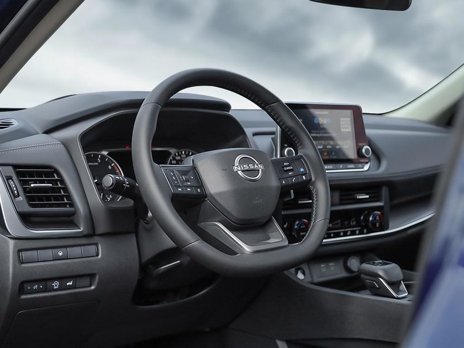 2026 Nissan Rogue SV Moonroof-11