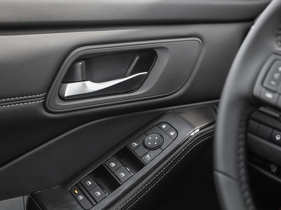 2026 Nissan Rogue SV Dark Armor-15