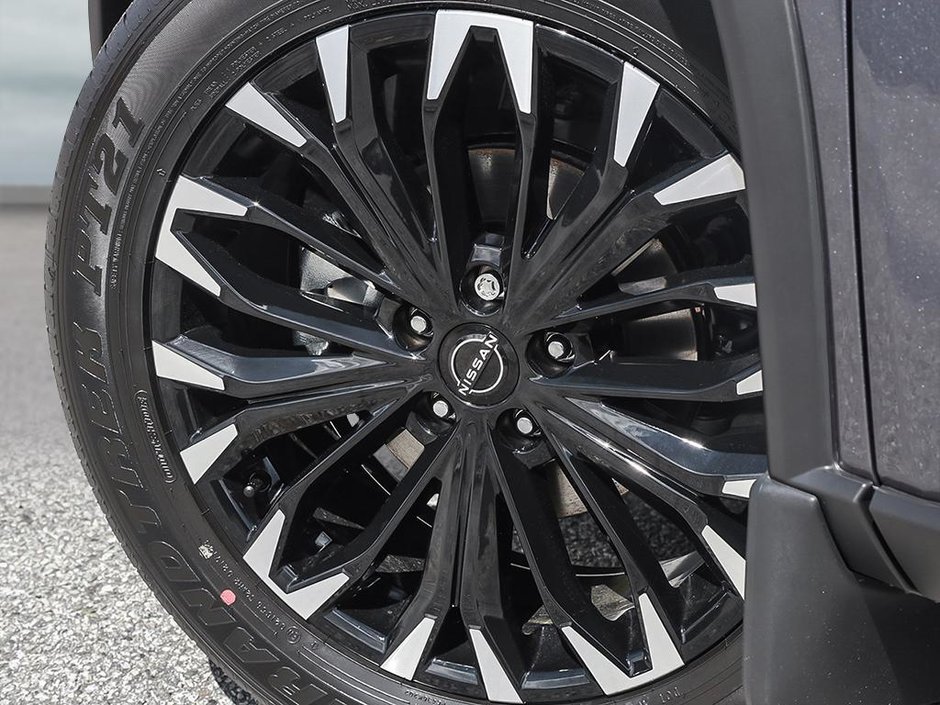 2026 Nissan Rogue SV Dark Armor-7