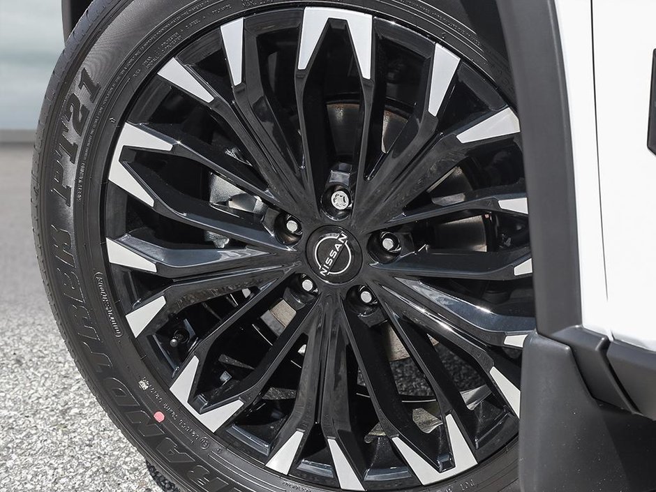 2026 Nissan Rogue SV Dark Armor-7