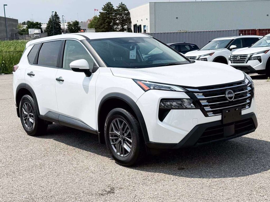 2026 Nissan Rogue S-9
