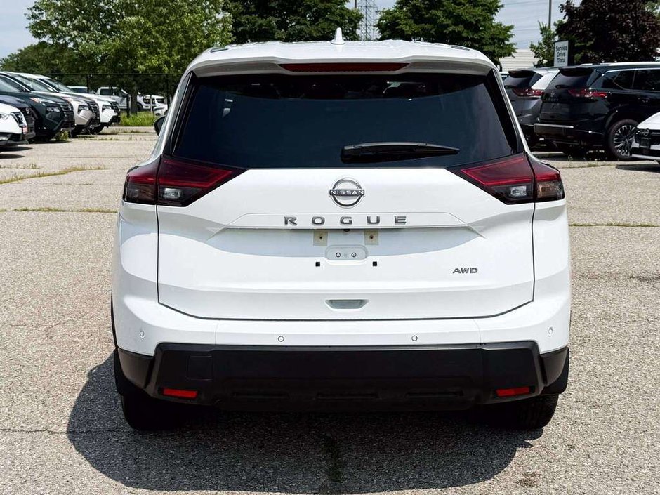2026 Nissan Rogue S-6