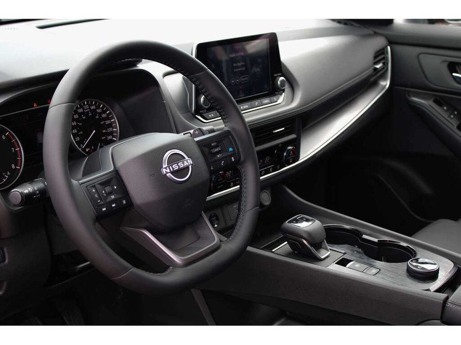 2026 Nissan Rogue SV PREMIUM-24