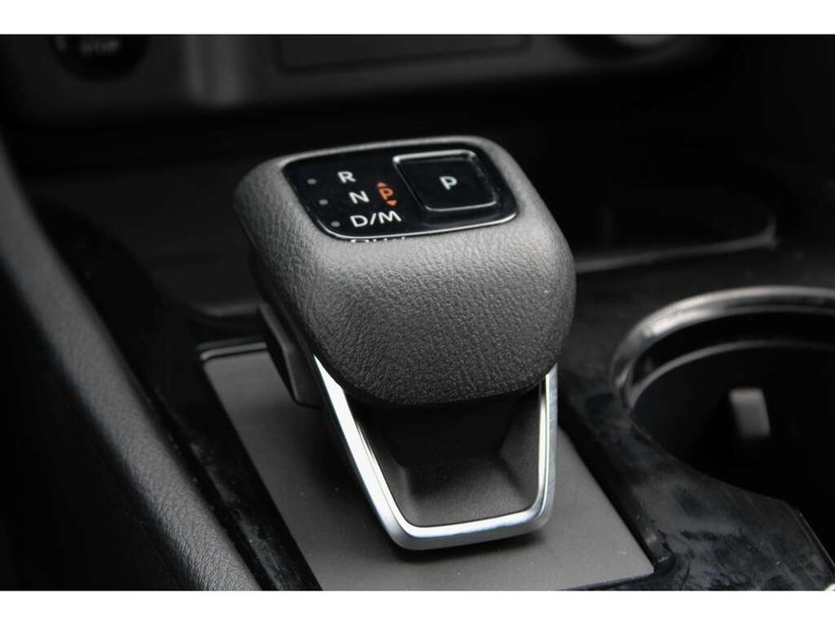 2026 Nissan Rogue SV PREMIUM-23