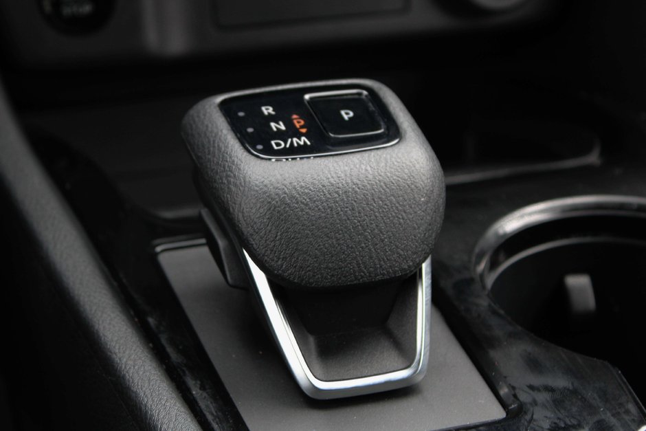 2026 Nissan Rogue SV PREMIUM-23