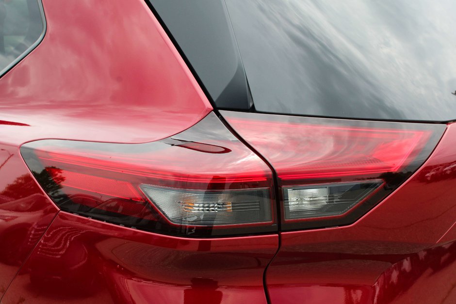 2026 Nissan Rogue SV PREMIUM-11