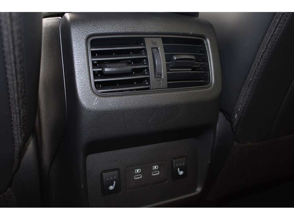 2026 Nissan Rogue SV PREMIUM-16