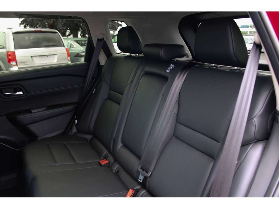 2026 Nissan Rogue SV PREMIUM-15