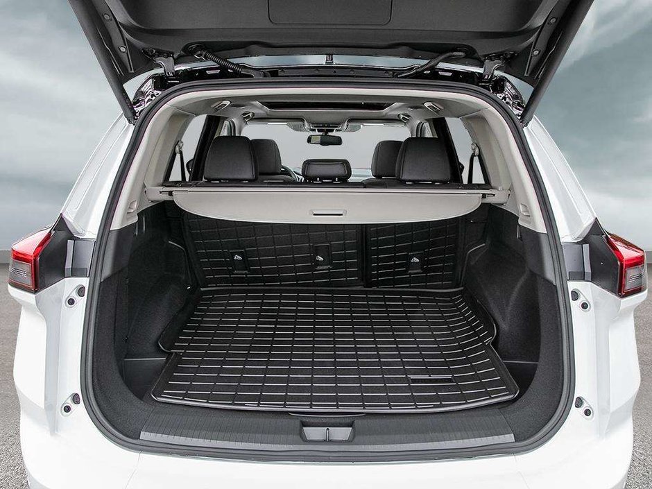 2026 Nissan Rogue Platinum-6