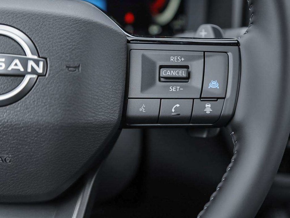2026 Nissan Rogue Platinum-14