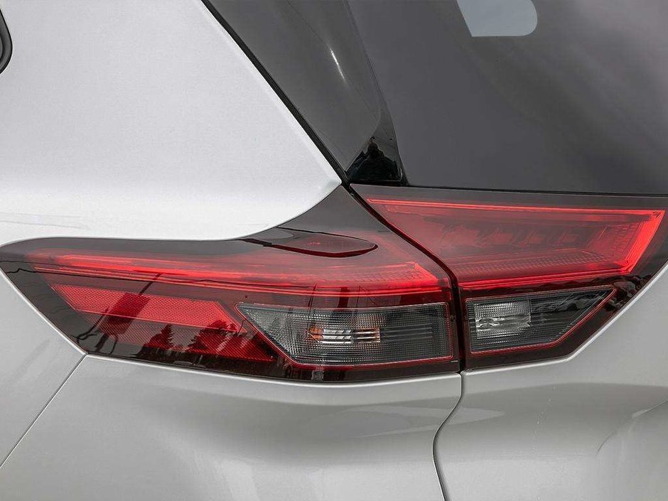 2026 Nissan Rogue Platinum-10