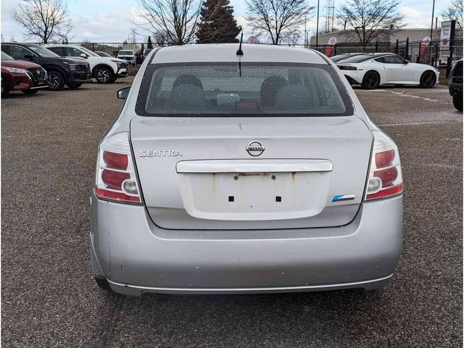 2010 Nissan Sentra 2.0 S-4