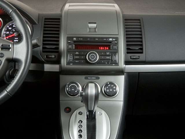 2010 Nissan Sentra 2.0-7