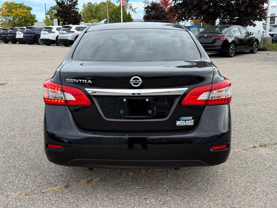 2013 Nissan Sentra 1.8 S-5