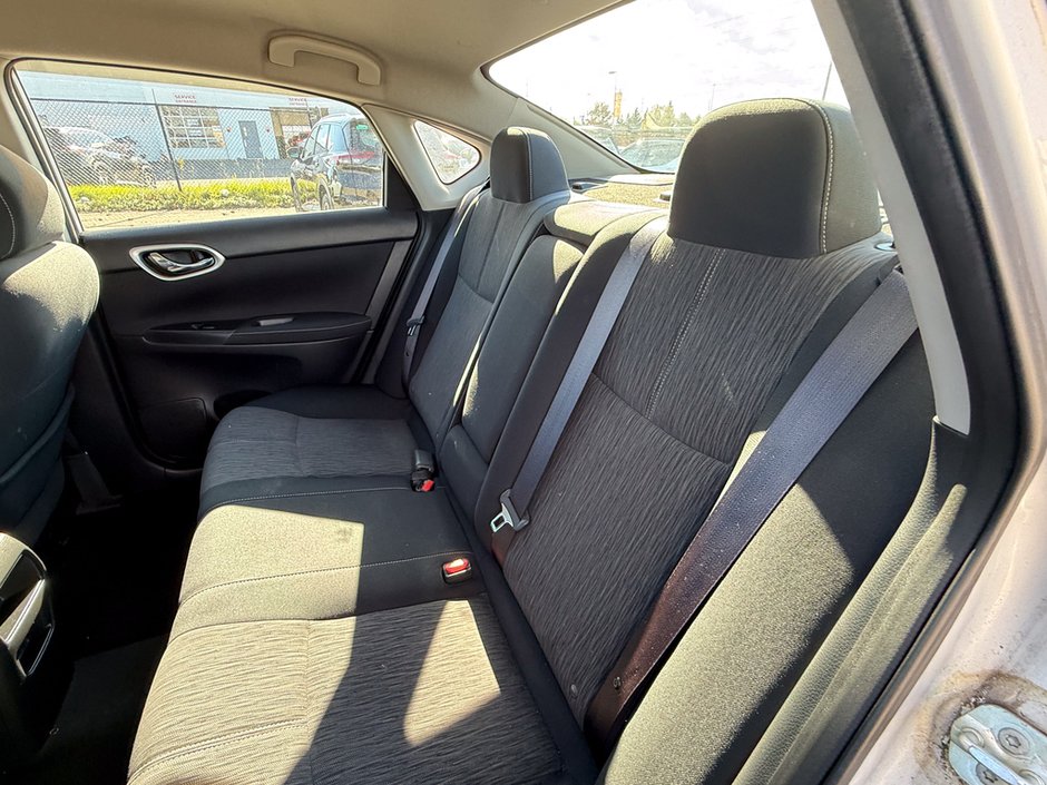 2015 Nissan Sentra 1.8 SV-12