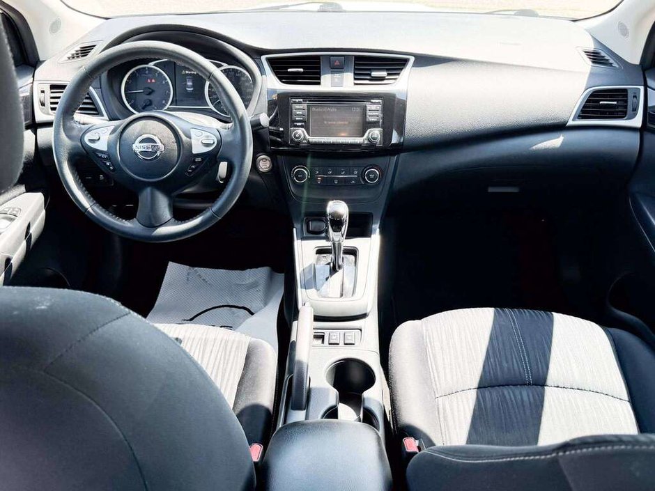 2017 Nissan Sentra 1.8 SV-17