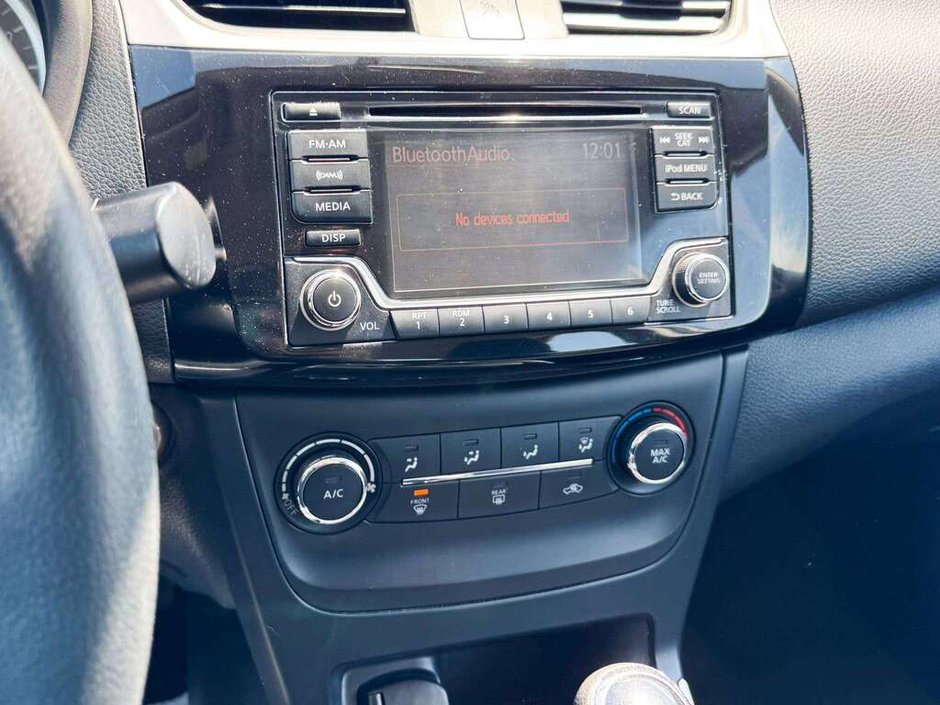 2017 Nissan Sentra 1.8 SV-19