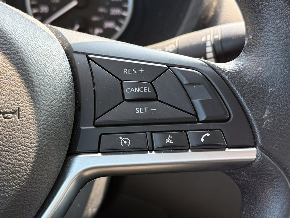 2020 Nissan Sentra S-23
