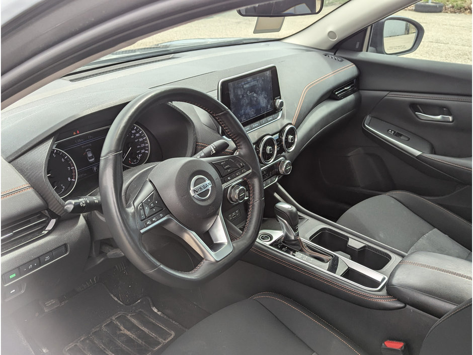 2022 Nissan Sentra SR-16