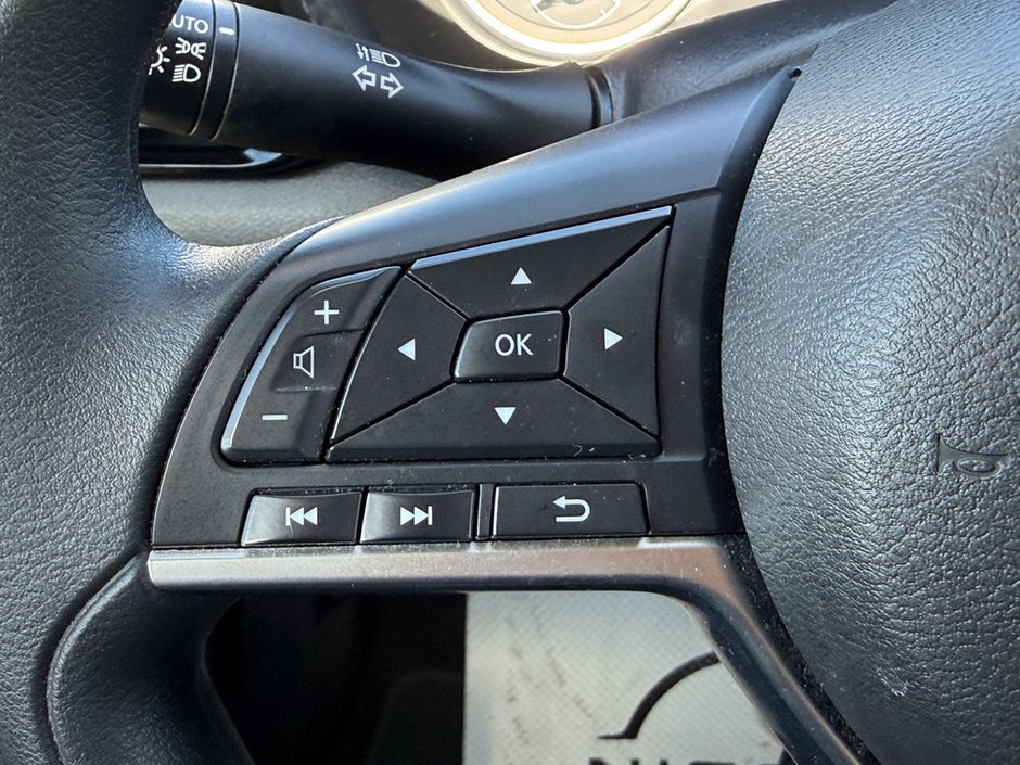 2024 Nissan Sentra SV-24