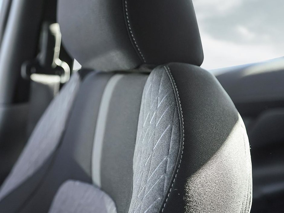 2026 Nissan Sentra SV Premium-19