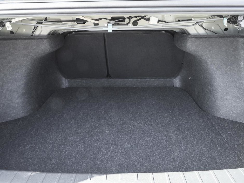 2026 Nissan Sentra SV Premium-6