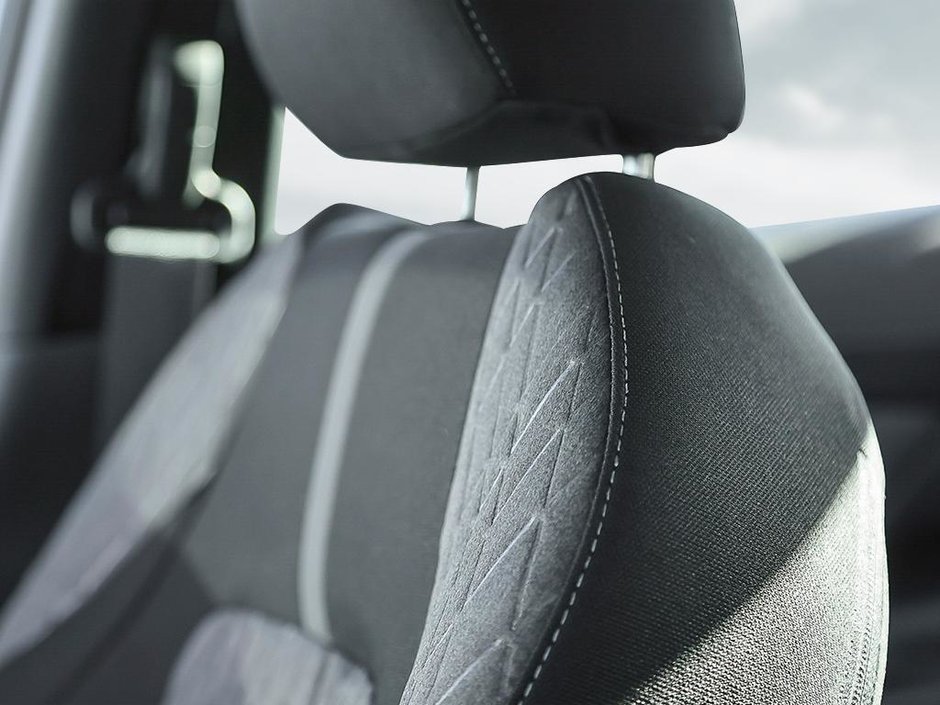 2026 Nissan Sentra SV Premium-19