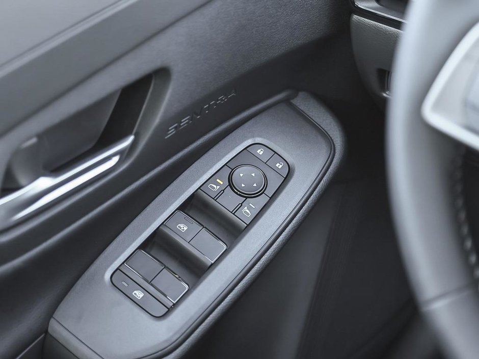 2026 Nissan Sentra SV-15