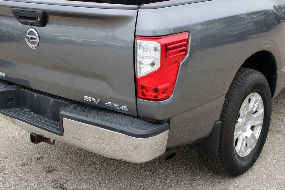 2018 Nissan Titan SV-13