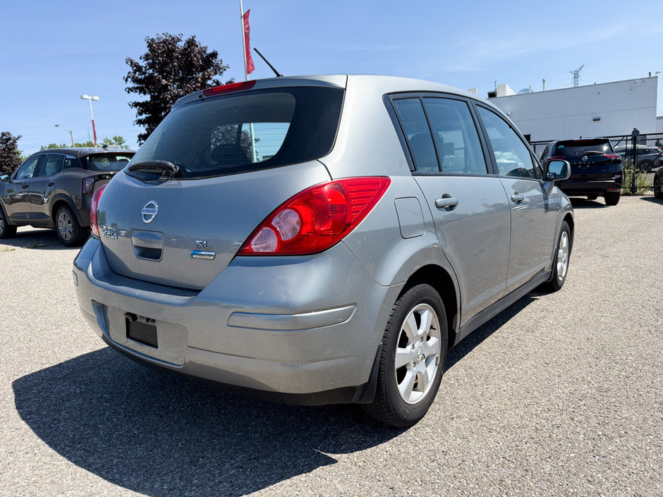2010 Nissan Versa 1.8 SL-7