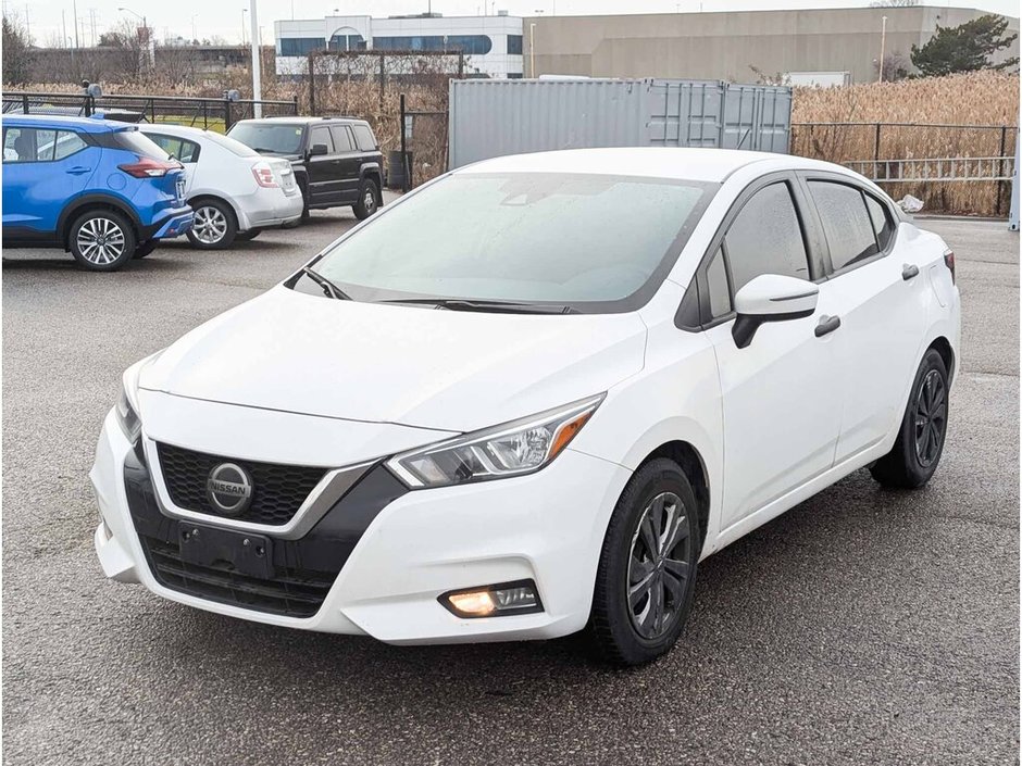 2021 Nissan Versa 1.6 S-3