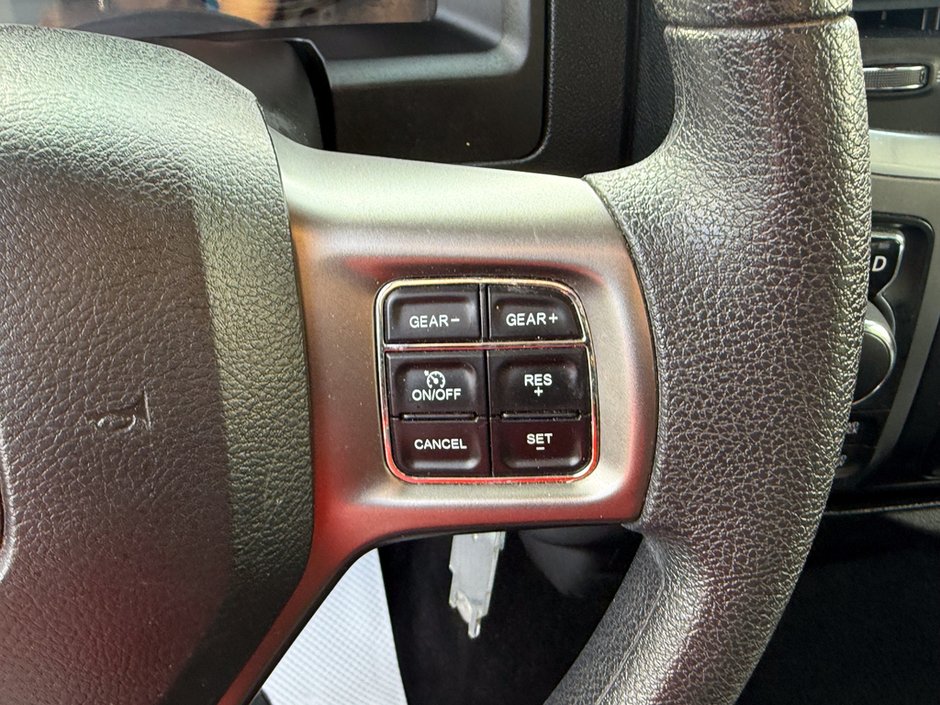 2023 Ram 1500 Classic SLT-23