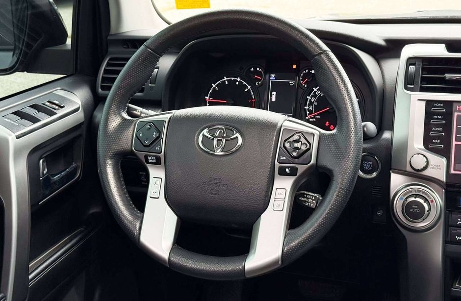 2023 Toyota 4Runner Base-19