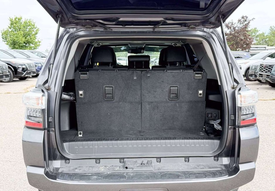 2023 Toyota 4Runner Base-14
